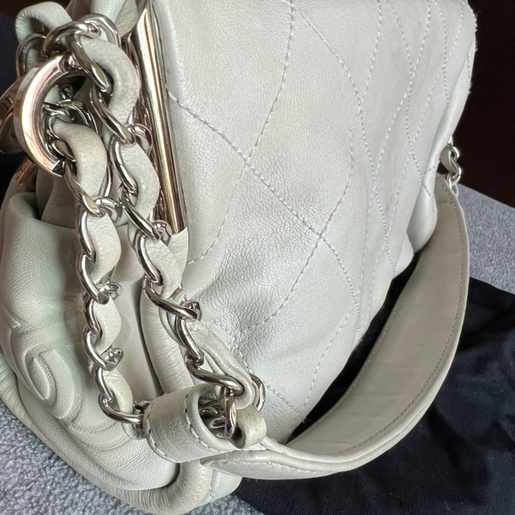 Chanel Ultimate Soft Hobo Bag - Picture 12 of 15